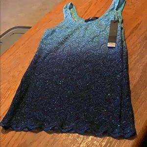 Sparkle tank top from buckle.